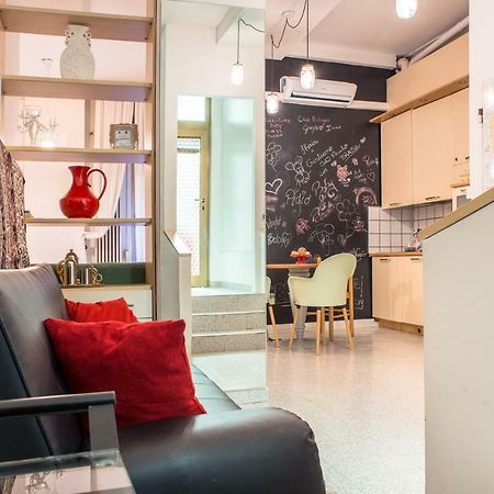 Апартаменты 8- Tourist House Bologna - Light House - Self Check-In Экстерьер фото