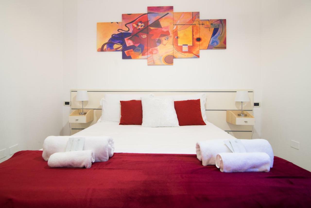 Апартаменты 8- Tourist House Bologna - Light House - Self Check-In Экстерьер фото